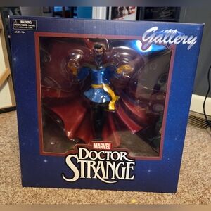 DOCTOR STRANGE Marvel Gallery PVC Diorama 12” figurine by Diamond Select Toy